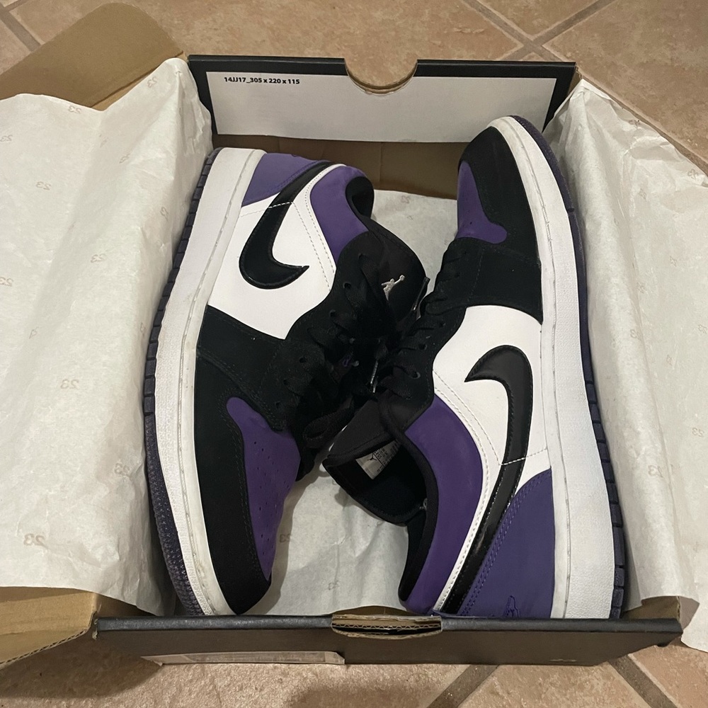 Jordan 1 Low “Court Purple”